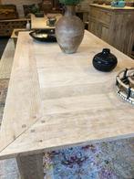 oude massieve kloostertafel, Antiek en Kunst, Antiek | Meubels | Tafels, Ophalen