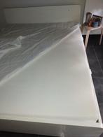 Bedframe + nieuwe matras, Huis en Inrichting, 160 cm, Gebruikt, Wit, Hout