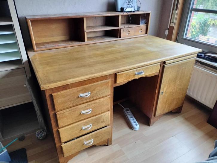 Massief houten directiebureau, Antiek en Kunst, Antiek | Kantoor en Zakelijk, Ophalen