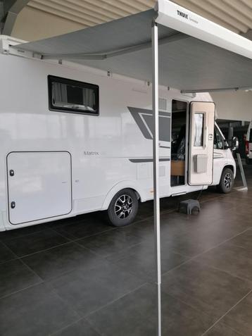 STORE NEUF POUR MOTORHOME, VAN OU CARAVANE  beschikbaar voor biedingen