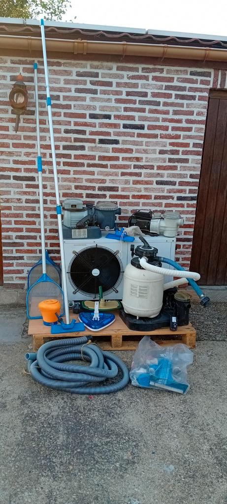 TE KOOP: assortiment van zwembadaccesoires van opbouwzwembad, Tuin en Terras, Zwembad-toebehoren, Ophalen