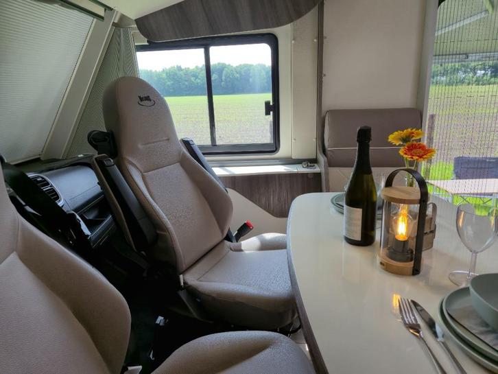 Te Huur - McLouis Carat 873G – Heavy‑chassis - FULL OPTION, Caravans en Kamperen, Verhuur