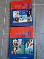 Wereld in beweging jaarboeken 2000/ 2001, Boeken, Encyclopedieën, Ophalen of Verzenden, Zo goed als nieuw