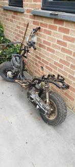 MBK BOOSTER SPIRIT Phase1 klasse A chassis met een snelheid, Ophalen, Zo goed als nieuw