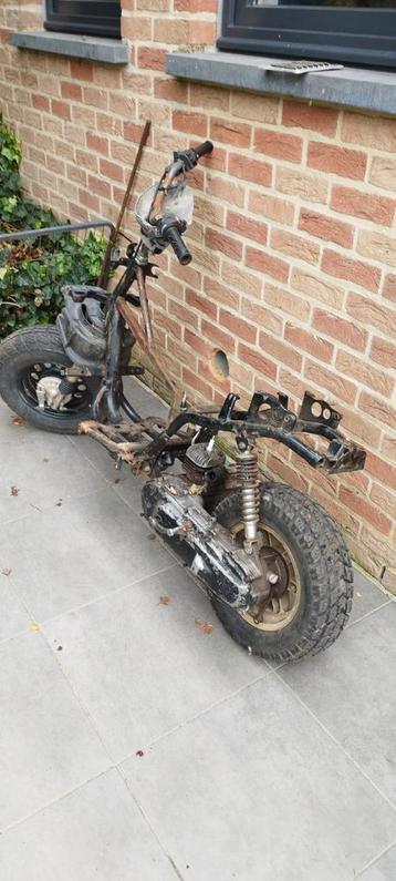 MBK BOOSTER SPIRIT Phase1 klasse A chassis met een snelheid  beschikbaar voor biedingen