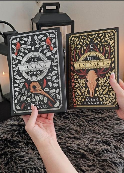 The Hunting Moon + The Luminaries van Susan Dennard nieuws ?, Boeken, Fantasy, Nieuw, Ophalen of Verzenden
