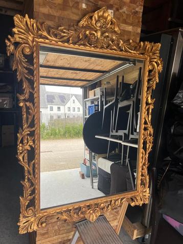 spiegels beschikbaar voor biedingen