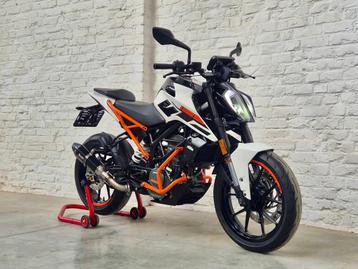 KTM Duke 125 ABS @motomobilia beschikbaar voor biedingen