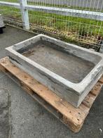 Zware GROTE oude arduinen pompsteen of antieke wasbak, Ophalen, Gebruikt