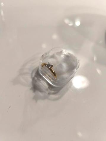 Magnifique bague OR 18k avec facture d'achat! Diamant! beschikbaar voor biedingen
