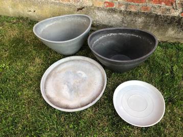 Bloempotten - set voor 5 euro beschikbaar voor biedingen