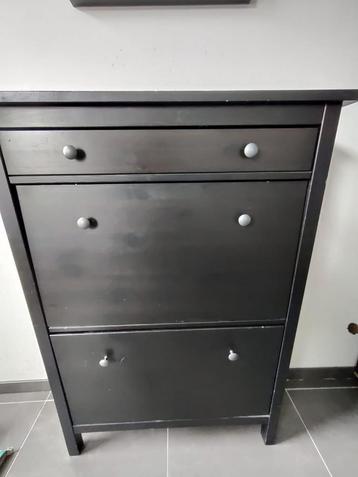 Zwarte schoenkast Hemnes zwart (Ikea) beschikbaar voor biedingen