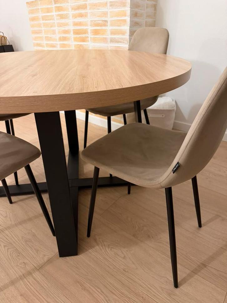Table ronde, Maison & Meubles, Tables | Tables à manger, Comme neuf, Enlèvement ou Envoi