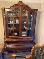 Antieke kast, Ophalen