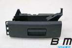 Bakje onder stoel rechts VW Golf 7 / Caddy 2K 5G0882600A, Auto-onderdelen, Gebruikt