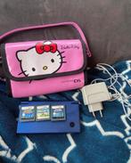 Nintendo DS + 3 spellen + oplader + Hello Kitty hoesje, Games en Spelcomputers, Spelcomputers | Nintendo DS, Blauw, DS Original of Phat