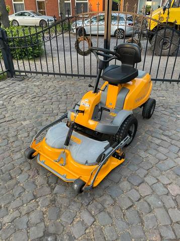 Stiga villa 12 hst nieuw maaidek mulch, Tuin en Terras, Zitmaaiers, Ophalen