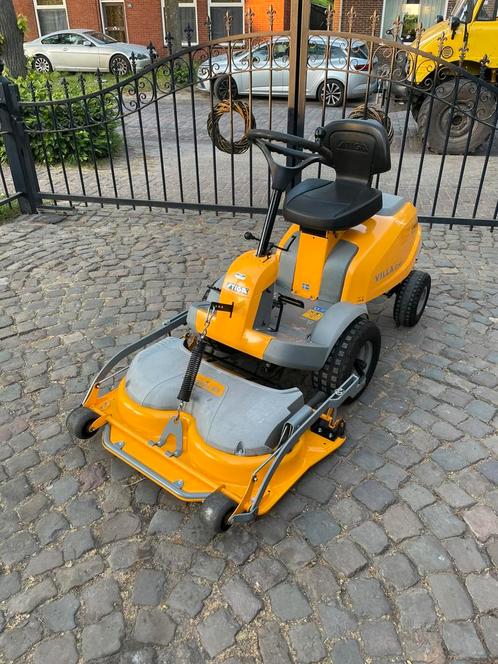 Stiga villa 12 hst nieuw maaidek mulch, Tuin en Terras, Zitmaaiers, Ophalen