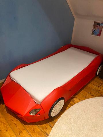 Lit pour garçons voiture, Enlèvement, Comme neuf