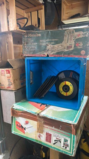 4 elektrische machines + extras beschikbaar voor biedingen
