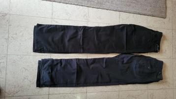 2 pantalons Armani Jeans taille 34 - état usé