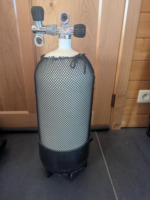 Duikfles 12l 230 bar (kort) - gekeurd, Watersport en Boten, Duiken, Gebruikt, Duikfles, Ophalen