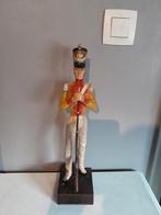 Soldaat in hout, Ophalen