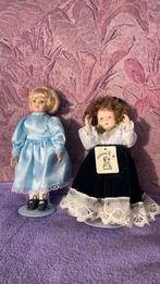 2 kleine porseleinen popjes, Ophalen, Zo goed als nieuw