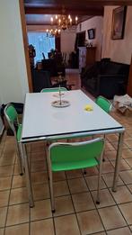 Vintage tafel, Enlèvement