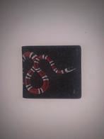 Portefeuille Gucci Snake, Comme neuf, Autres marques, Noir, Cuir