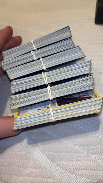Pokemonkaarten verzameling  beschikbaar voor biedingen