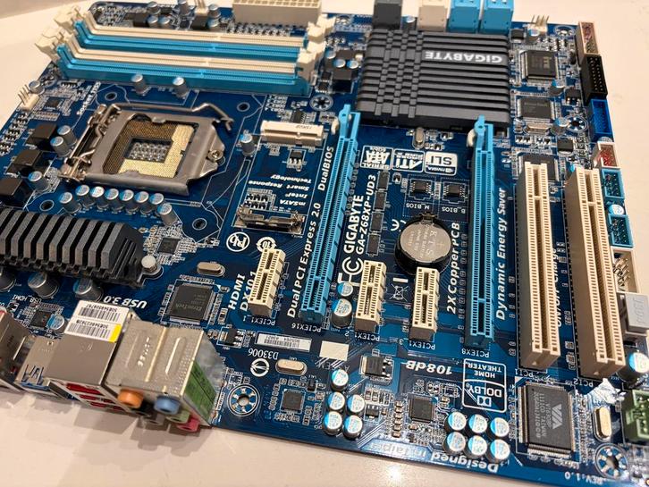 Complete SetIntel Core i7 2600K + 16GB RAM + Z68 Moederbord, Computers en Software, Vintage Computers, Ophalen of Verzenden