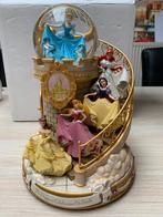 Disney - Princess Stairs snowglobe, Verzamelen, Ophalen of Verzenden, Overige figuren, Zo goed als nieuw, Beeldje of Figuurtje
