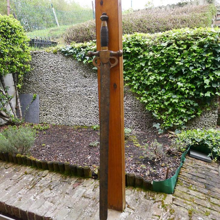 Sabre en fer forgé, Bricolage & Construction, Métaux, Fer, Enlèvement