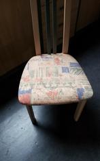 4 eetkamerstoelen, Ophalen, Zo goed als nieuw, Modern, Vier