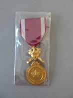 medaille van de kroonorde, Verzenden, Overige materialen