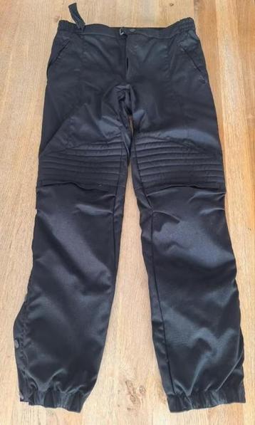 Momodesign motorbroek  beschikbaar voor biedingen