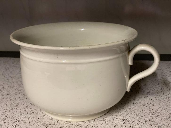 Porseleinen nachtpot/po Boch Frères Keramis, Antiek en Kunst, Antiek | Porselein, Ophalen of Verzenden