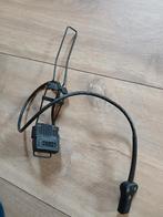 Us microfoon, Verzamelen, Ophalen