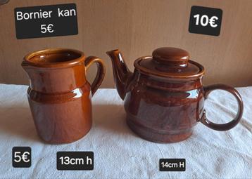 koffiepot en melkkan  beschikbaar voor biedingen