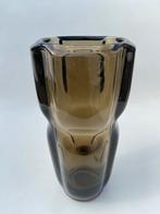Vase en verre fumé Frantizek Vizner années 60, Moins de 50 cm, Enlèvement ou Envoi, Autres couleurs, Comme neuf