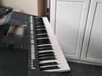 Psr S950 yamaha, Muziek en Instrumenten, Keyboards, Yamaha, Zo goed als nieuw, Aanslaggevoelig, Ophalen
