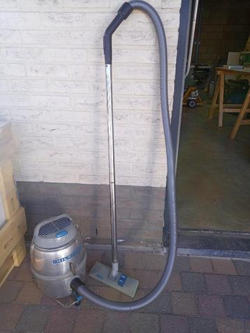stofzuiger nilfisk GSD goedwerkend, Elektronische apparatuur, Gebruikt, Stofzuiger, Minder dan 1200 watt, Ophalen