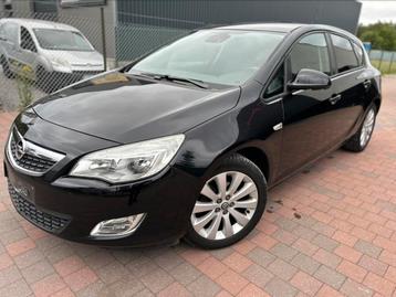 Opel Astra 1.6Benzine 5Deurs/Airco/Navi/Cruise 