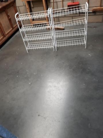 Schoenenrek multifunctioneel beschikbaar voor biedingen