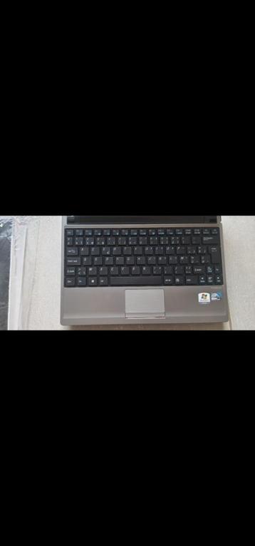 Ordinateur portable Medion Akoya - fonctionne toujours très, Informatique & Logiciels, Enlèvement, Comme neuf