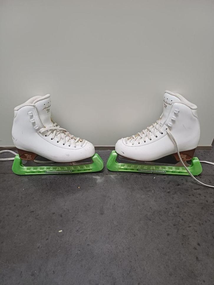 kunstschaatsen Risport Antares wit maat 32, Sport en Fitness, Schaatsen, Gebruikt, Kunstschaatsen, Overige merken, Ophalen