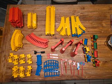 Trein speel set beschikbaar voor biedingen