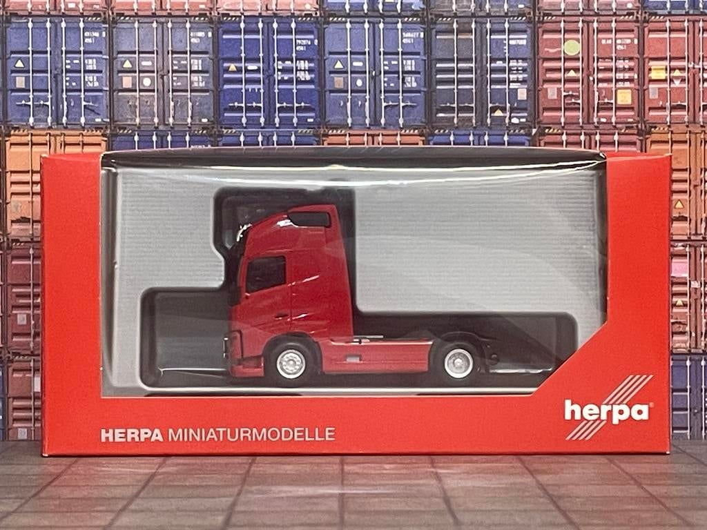 Herpa Volvo FH 750 trekker rood 1:87, Ophalen of Verzenden, Zo goed als nieuw, Bus of Vrachtwagen, Herpa