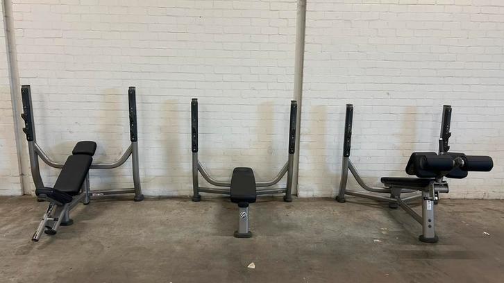 Life fitness SIGNATURE flat incline dicline benchpress setje, Sports & Fitness, Équipement de fitness, Comme neuf, Enlèvement
